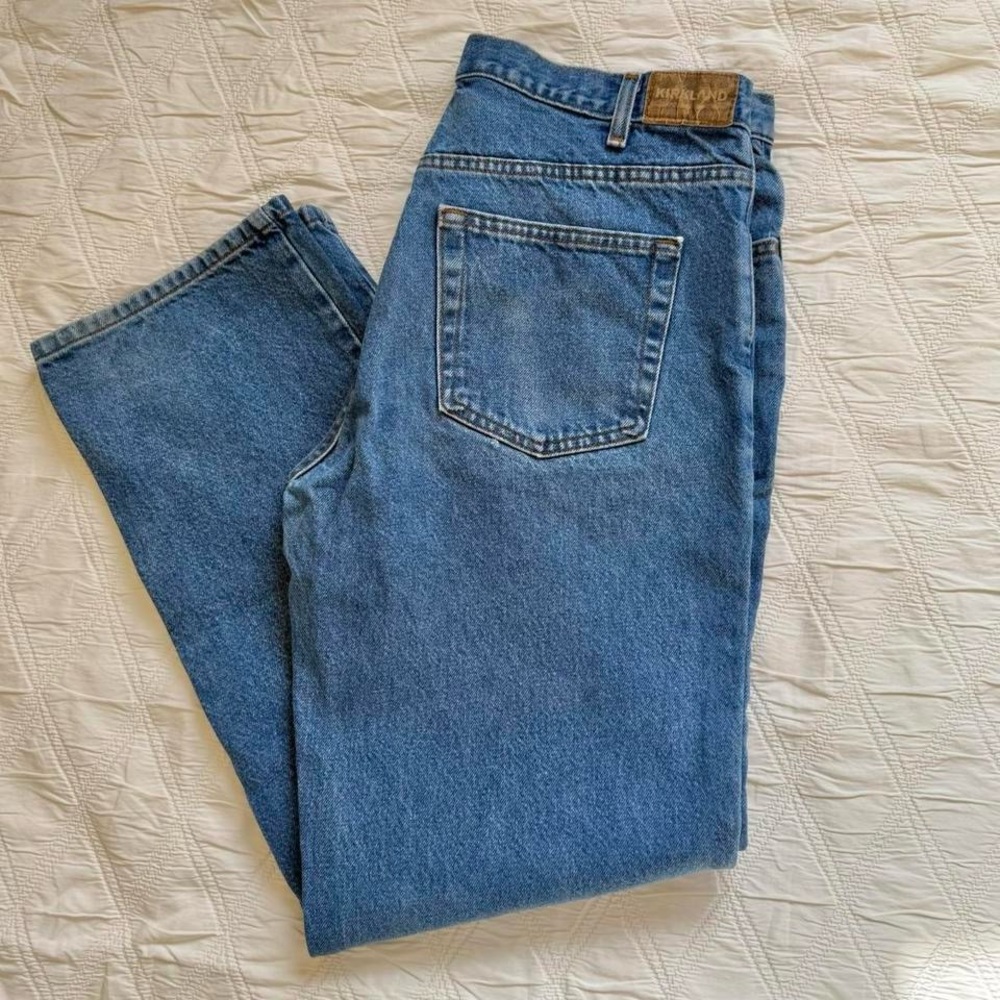 Kirkland Signature Men's Classic Blue Straight Jeans
